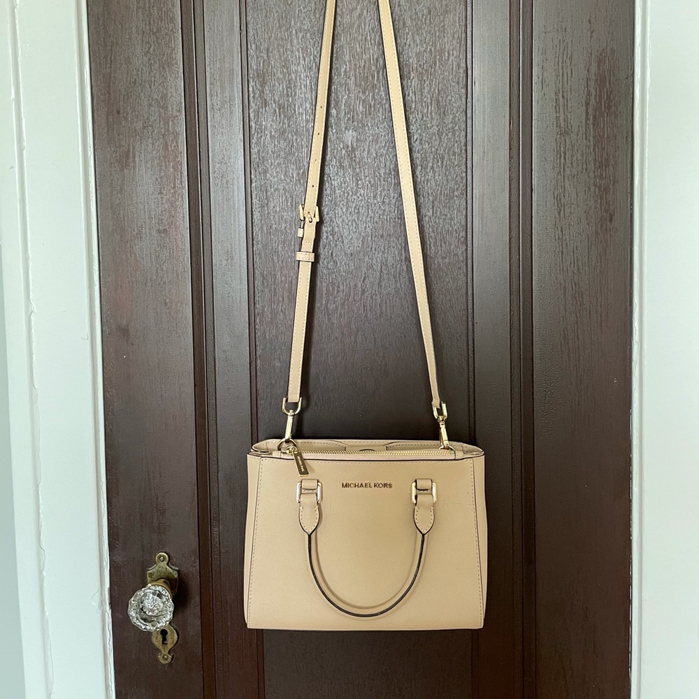 Michael Kors purse with handles and strap - Picture 2 of 7